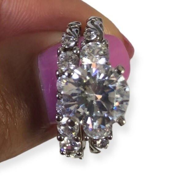 Artistique Sterling Silver Round Swarovski Elements Engagement Wedding Band Set - Picture 3 of 5